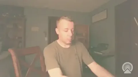 chrisw8140 ücretsiz canlı xxx cam