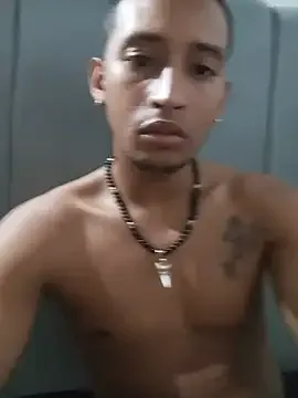 comlombia2 zdarma živé xxx cams