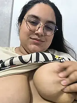 curvysensationn 無料ライブ xxx カム