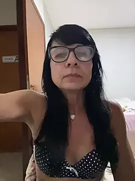 debi2005 zdarma živé xxx cams