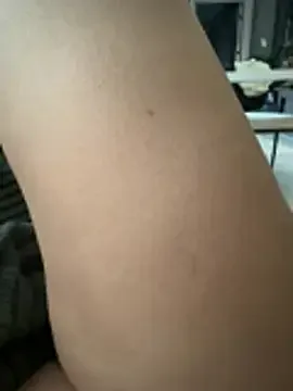 dilaralandinizz free live xxx cams