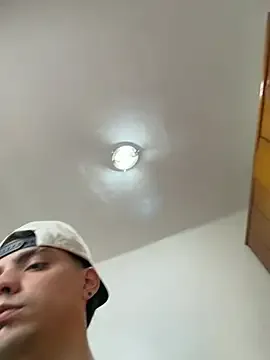 dylancrugerx cam xxx live gratis