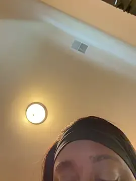 exoticebonycream free live xxx cams