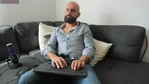 ezequiel_mobland ücretsiz canlı xxx cam