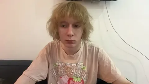 fawnsaint free live xxx cams
