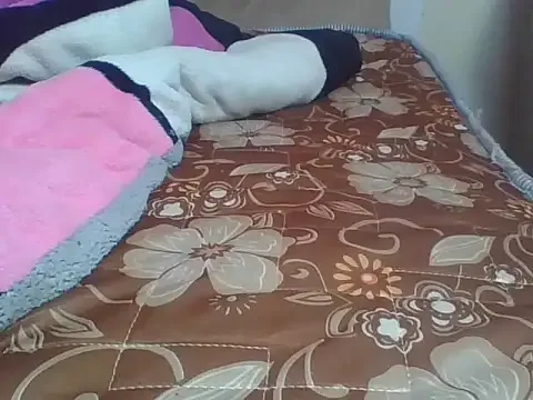 freakyboy255 free live xxx cams