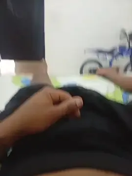hotcesar69 free live xxx cams