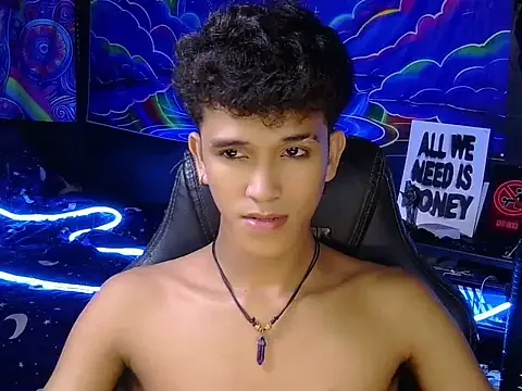 hugekenbigcock free live xxx cams