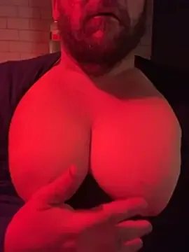 hugemanbreasts แคม xxx สดฟรี