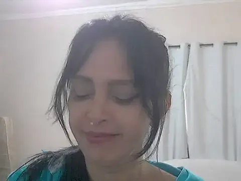 isabellaaa_bby 無料ライブ xxx カム