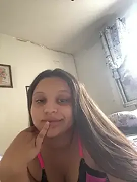 julia_moreira मुफ्त लाइव xxx कैम्स