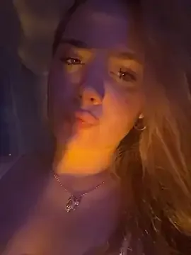 karishamay free live xxx cams