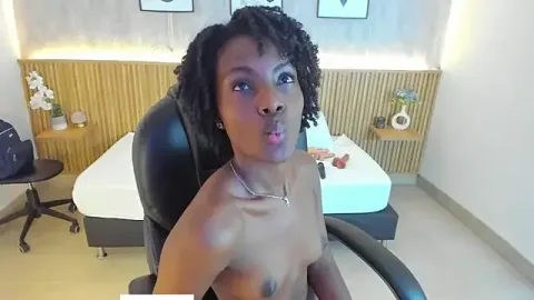kenya_stone_1 zdarma živé xxx cams