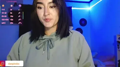 ludo_kitty ücretsiz canlı xxx cam
