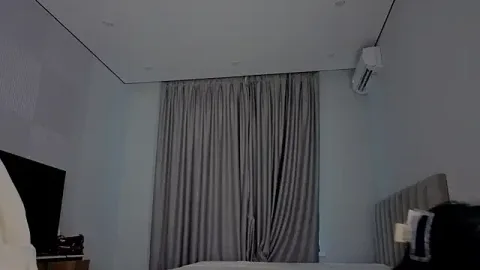 lunajii free live xxx cams