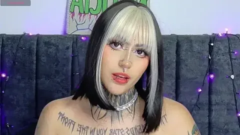 maliciaXpoison free live xxx cams