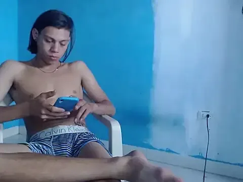 masterbrave420 cam xxx live gratis