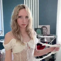 mell_issa_ free live xxx cams