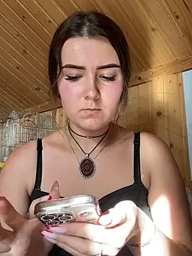 mewKate free live xxx cams