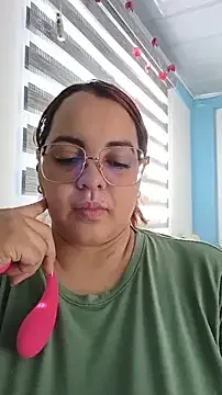 mia_donatto369 bezmaksas live xxx cams