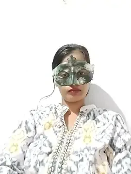 ms-naina ücretsiz canlı xxx cam