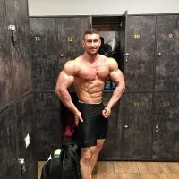 muscularkevin ücretsiz canlı xxx cam