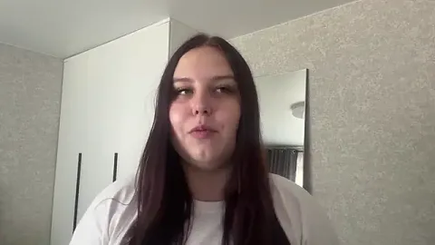nakiafera ücretsiz canlı xxx cam