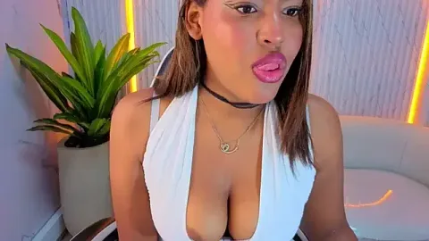 naomitp free live xxx cams