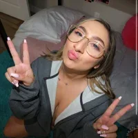 ninanovaxoxo free live xxx cams