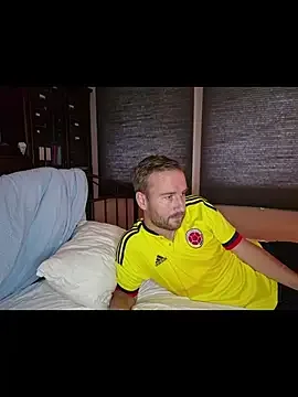 papacito9292 cam xxx live gratis