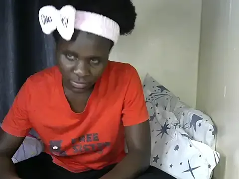 queen_lola1 ücretsiz canlı xxx cam