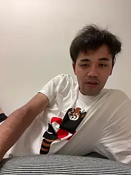 ryusei18570 tasuta live xxx cams