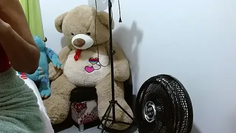 saraa_ramirez 免费直播 xxx 摄像头