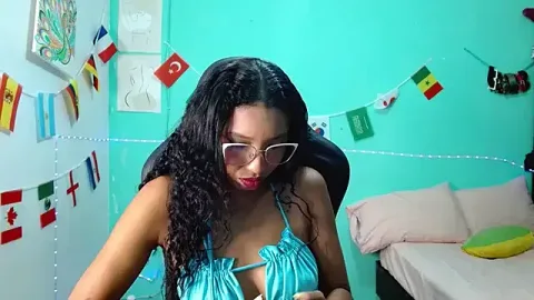 sensitive_brunette free live xxx cams
