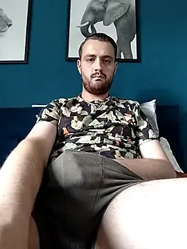 slutguy97 free live xxx cams