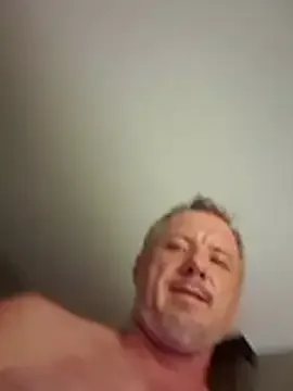 sneakypeteyo1 безкоштовні live xxx cams