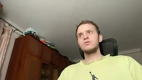 sweaticeboy free live xxx cams