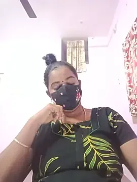 tamilratchasii bezmaksas live xxx cams