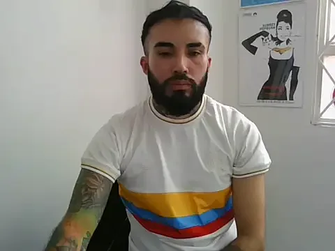 transgenderboy ücretsiz canlı xxx cam