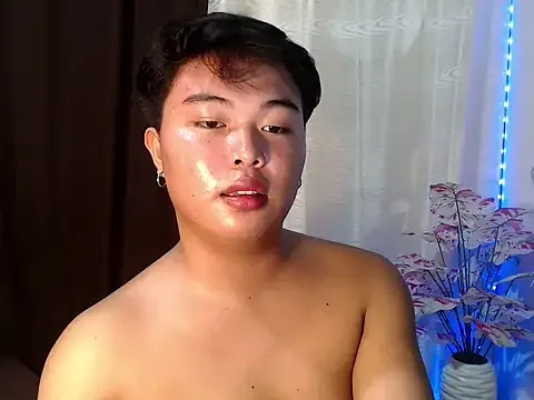 urasianjohnny free live xxx cams