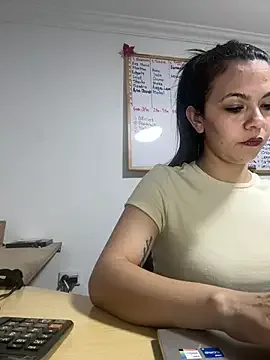 vanellopeFoxx besplatni live xxx cams
