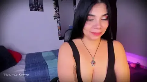 victoriaasaenz_ cams xxx en vivo gratis