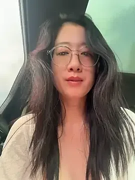 weiwei103 free live xxx cams