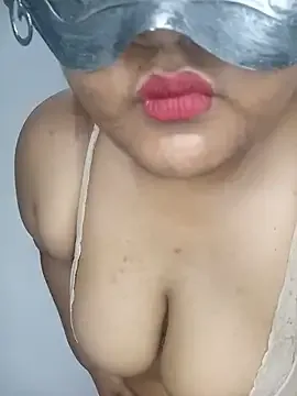 whitechubby07 無料ライブ xxx カム