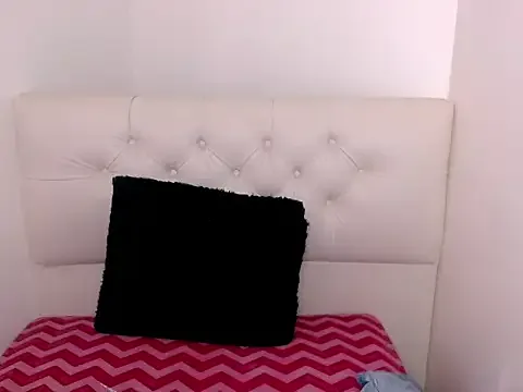 x_isabella_x free live xxx cams