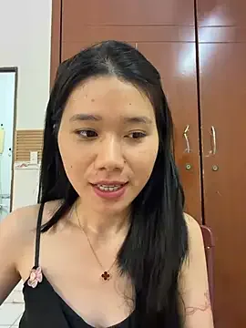 xiaoqiaoyy free live xxx cams
