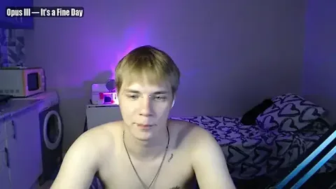 yourlildemon cam xxx live gratis