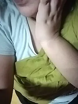 yourmoon142 kostenlose live xxx cams